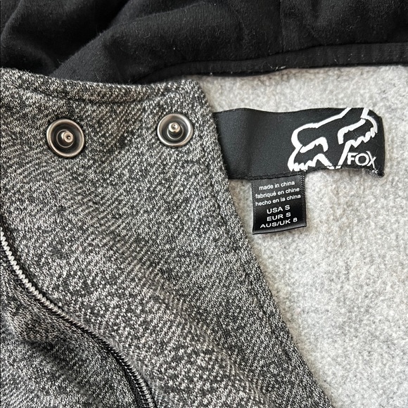 Fox Heather Gray hoodie - Picture 4 of 8